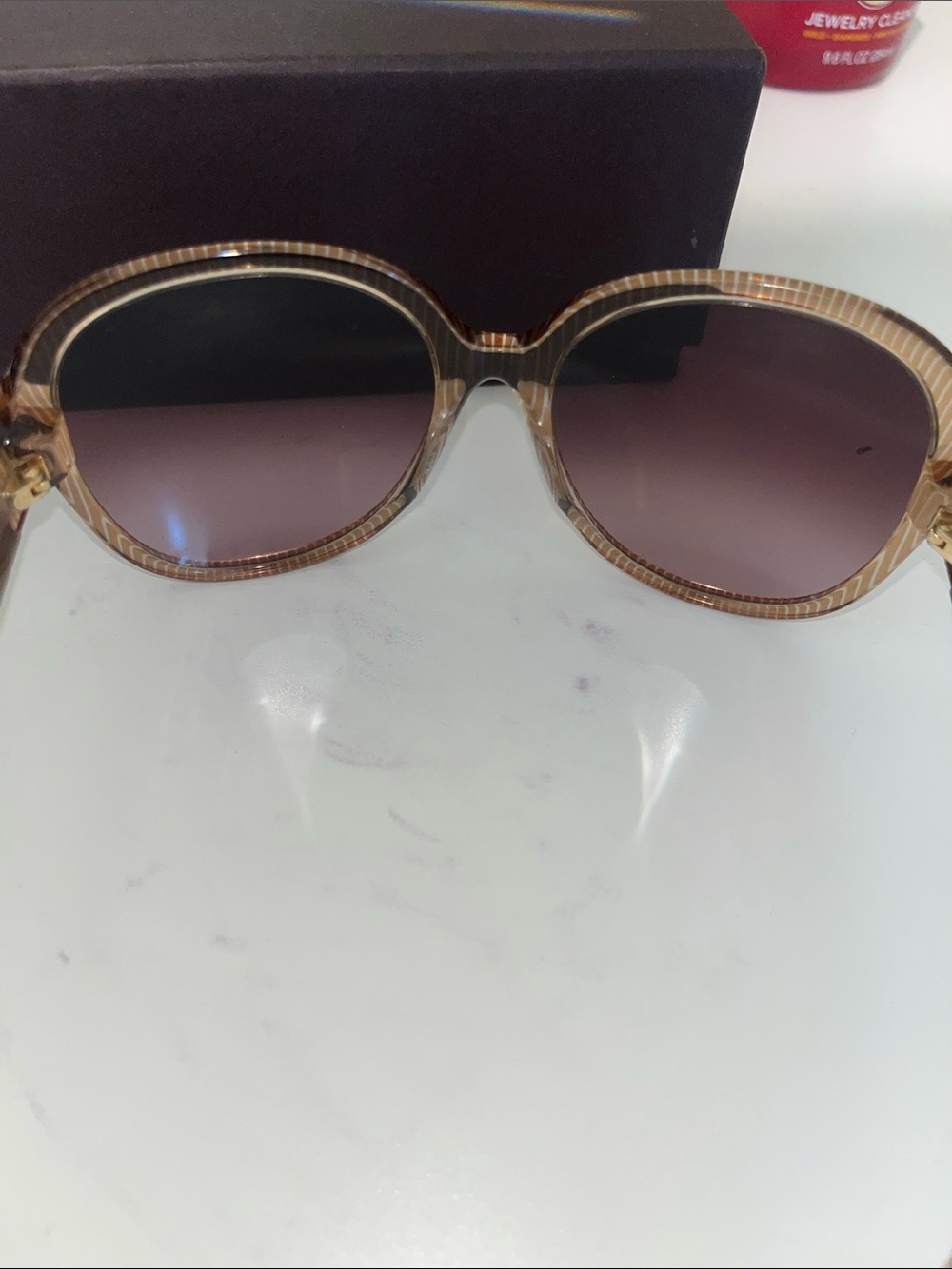 Vintage Chloe Women's Brown Gradient Oversized Sunglasses - Picture 5 of 5